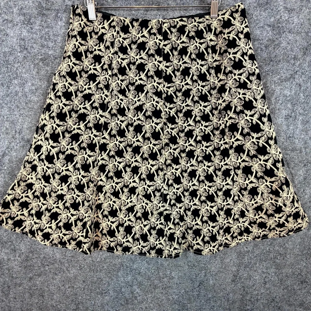 Axcess A-Line Skirt Womens 10 Black Tan Embroidered Floral Y2K Party Office Chic